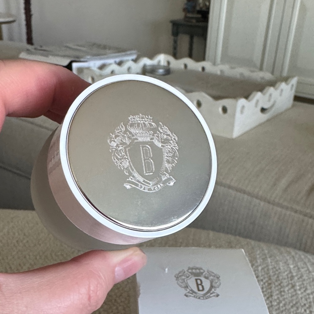 Bobbi Brown Extra Repair Eye Cream with Silver Lid - Picture 4 of 6